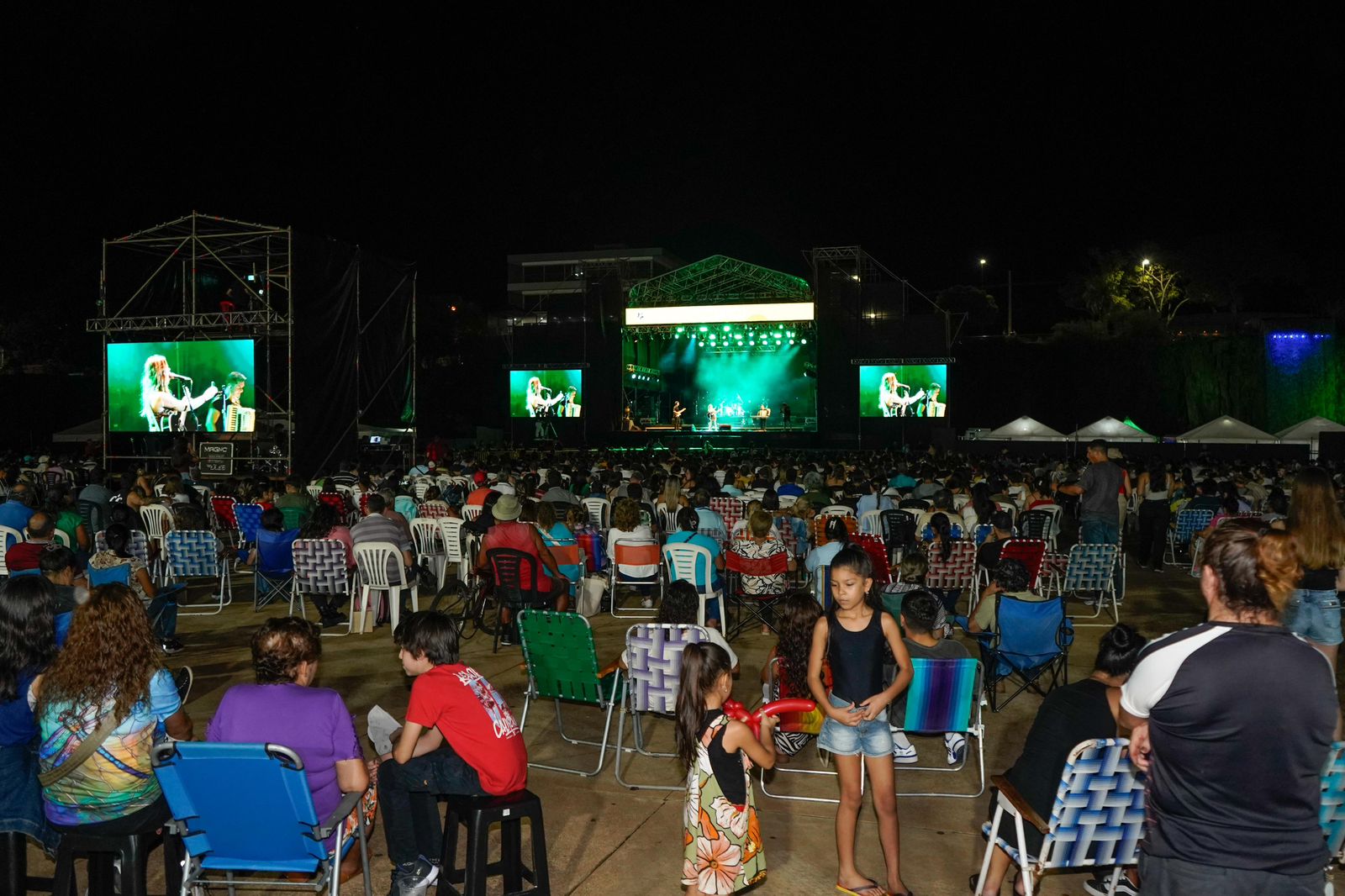 <p>La Fiesta de San José se vive en familia, disfrutando de la música, el baile y un gran espectáculo </p>